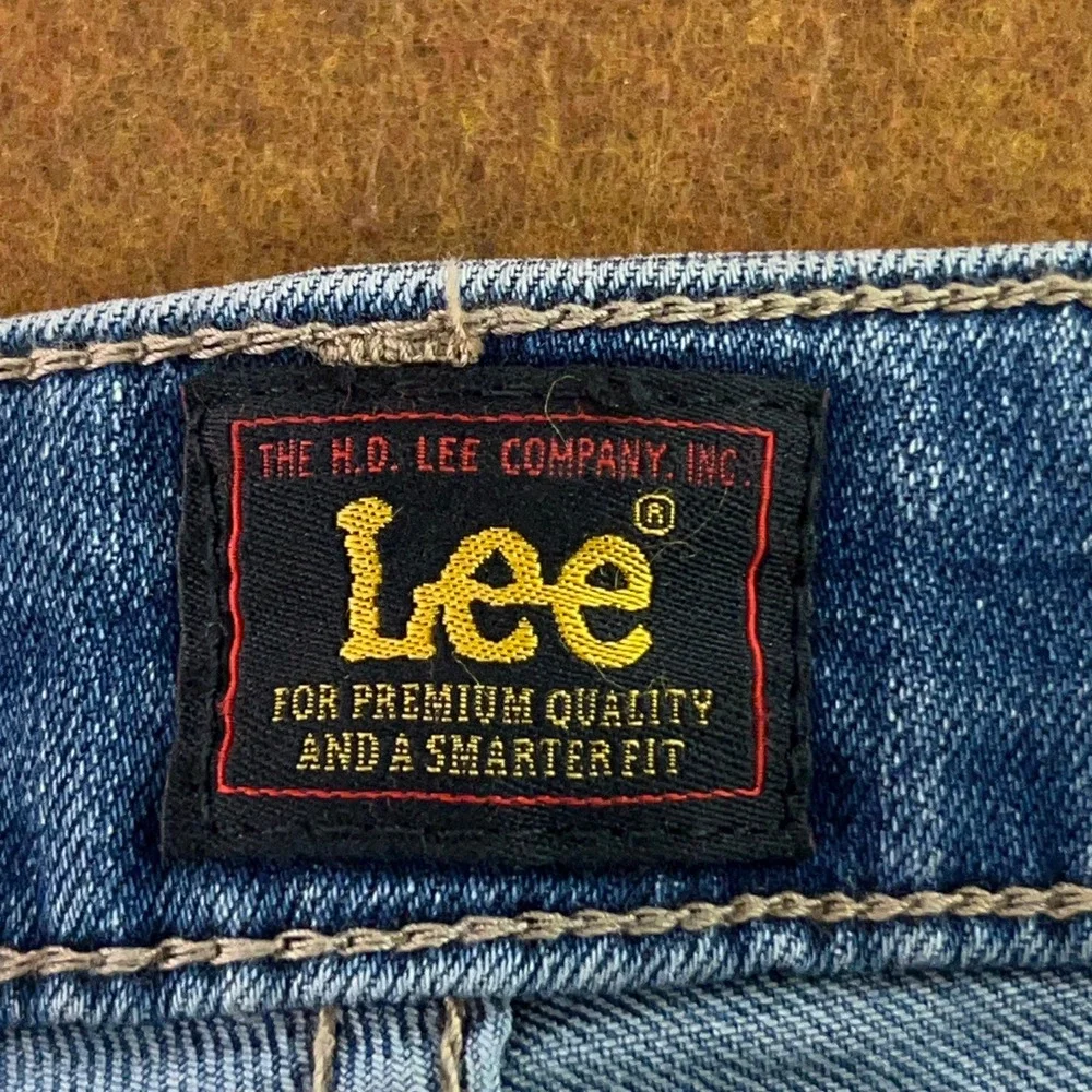 Lee Womens 12 Medium Blue Legendary Style Bermuda Denim Shorts NWT